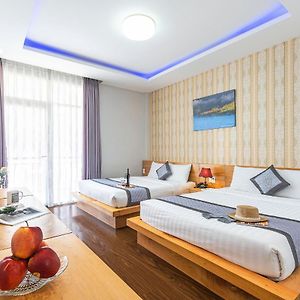 Deluxe Queen Room Two Queen Beds
